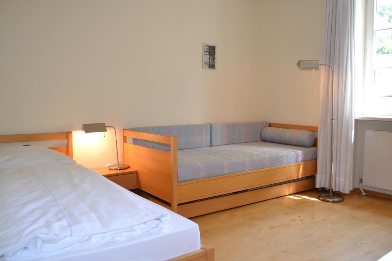Haus Der Begegnung Heilig Geist Hotel Burghausen Bagian luar foto