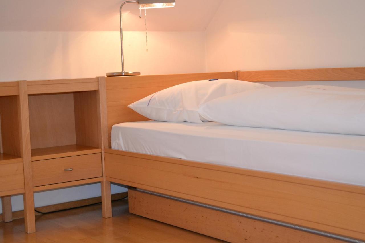 Haus Der Begegnung Heilig Geist Hotel Burghausen Bagian luar foto