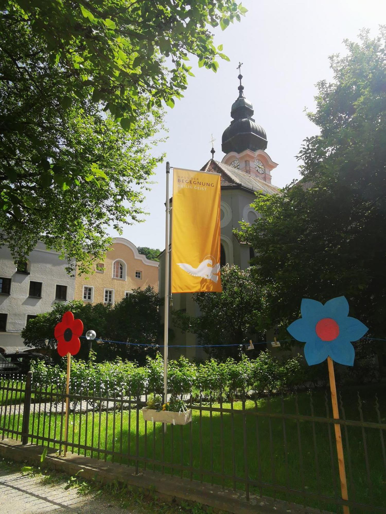 Haus Der Begegnung Heilig Geist Hotel Burghausen Bagian luar foto